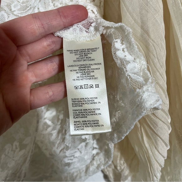 BY ANTHROPOLOGIE Wide-Sleeve Sheer Lace Top - Picture 8 of 10